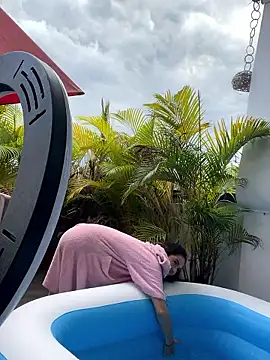 Megaan_Foxy's Live XXX Chat