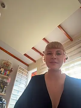 Berserker_Avi লাইভ XXX চ্যাট