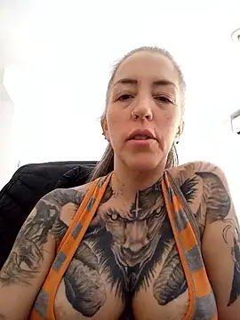 vamporasuccubus19777 Chat XXX live