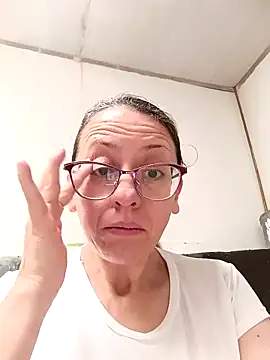 Chat XXX ao vivo de miss_hanna07