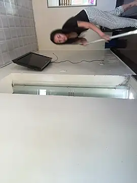 sabrina_v_ 即時 XXX 聊天