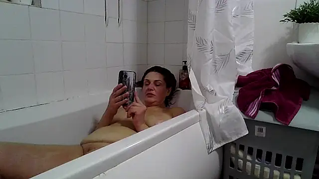 RubyyRosee 现场XXX聊天