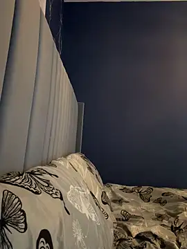 Sky25x's Webcam Show