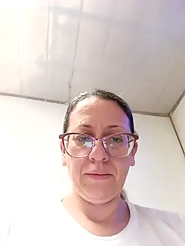 Онлайн чат XXX miss_hanna07