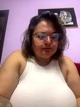 MikyVeselan Live XXX chat