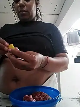 emma_purple_'s Webcam Show