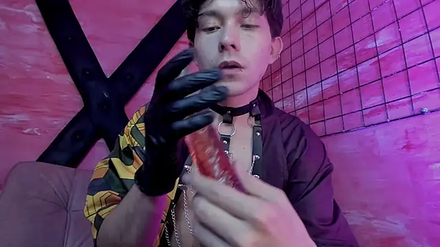 Eliot_X's Webcam Show