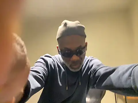 BuffBlackThugのウェブカメラショー