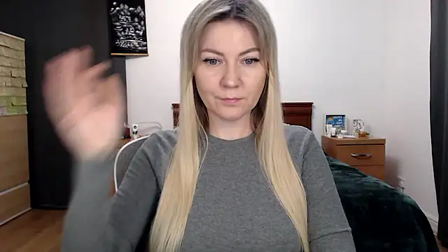 ParadiseAlina 现场XXX聊天