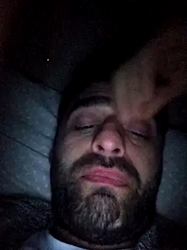 Ogulcan834のウェブカメラショー