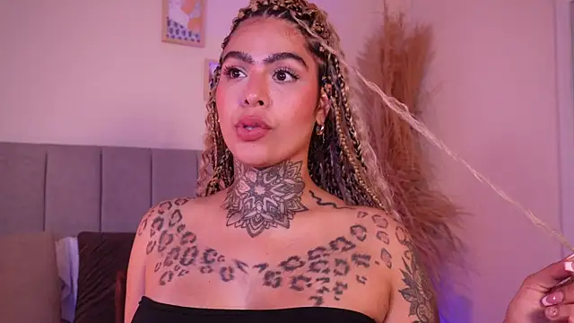 curvyliciousss' Live XXX Chat