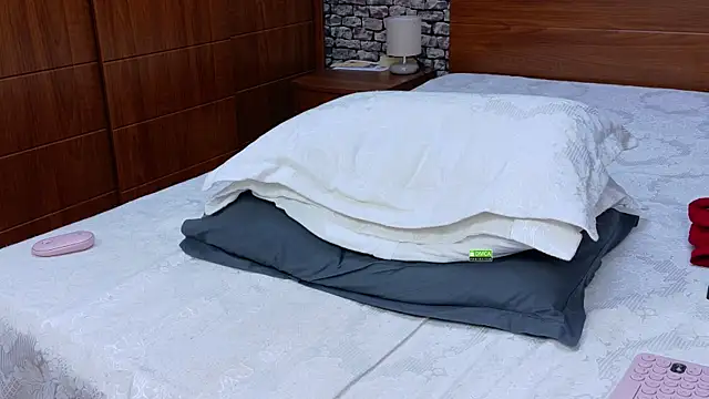 CuteBlondeMen Live XXX chat