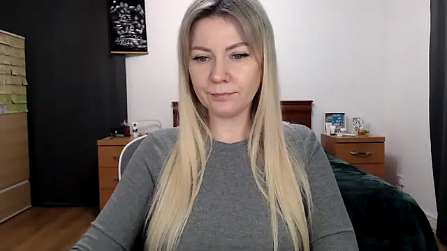 ParadiseAlina Chat XXX live