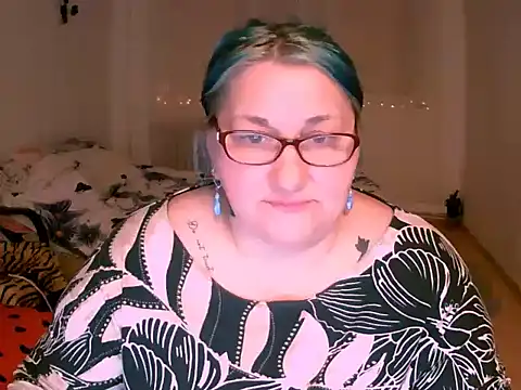 BlondyBigBoobs Chat XXX live