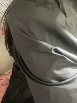 Mina048 在線直播表演