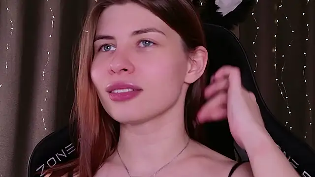 inside_tori's Live XXX Chat