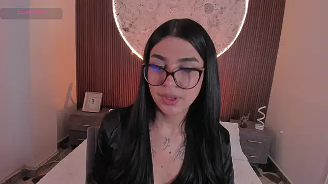 Pertunjukan Kamera Web RoseCassie