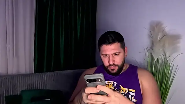 Gold_Alpha_Boy Chat XXX live