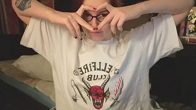 wow_reb22's Live XXX Chat