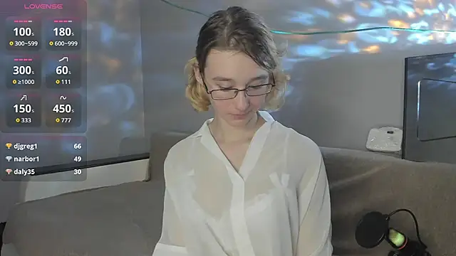 Živý XXX chat DivineSolana