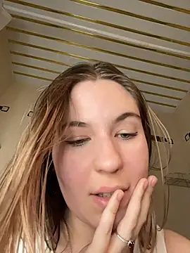 MargoXoki Live XXX-Chat