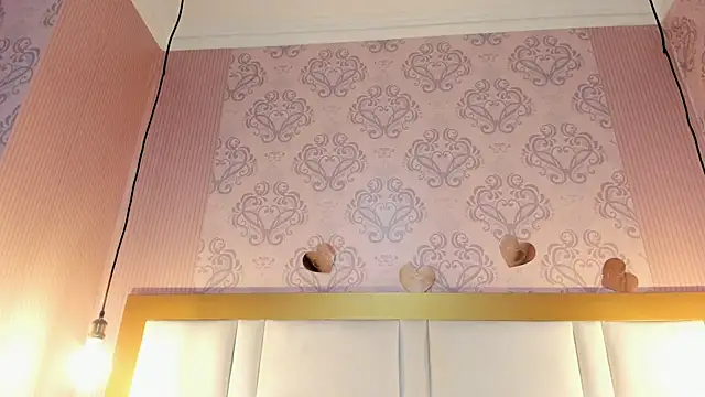 sweet_alyssa07 即時 XXX 聊天