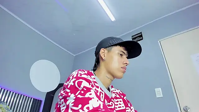 Astaroth_Grigori's Live XXX Chat