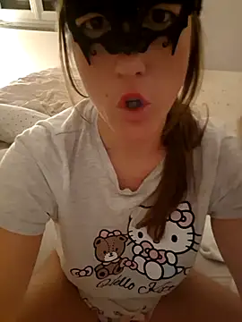 دردشة NaughtyCatgirl الجنسية المباشرة