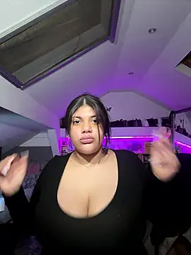 MinaKhalina 在線直播表演