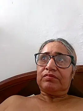 _candi's Live XXX Chat