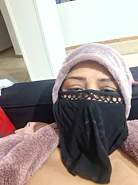 Chatroom XXX en direct de Rahaf11