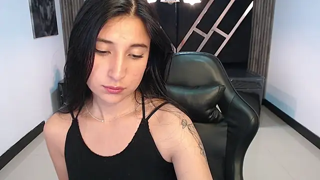 lizzyluk_ch 即時 XXX 聊天