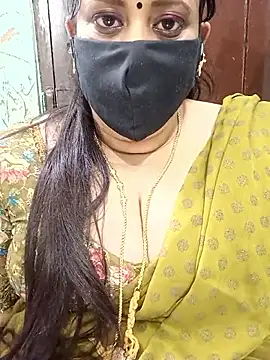 ashikaa_r Adlı Modelin Web Kamerası Şovu