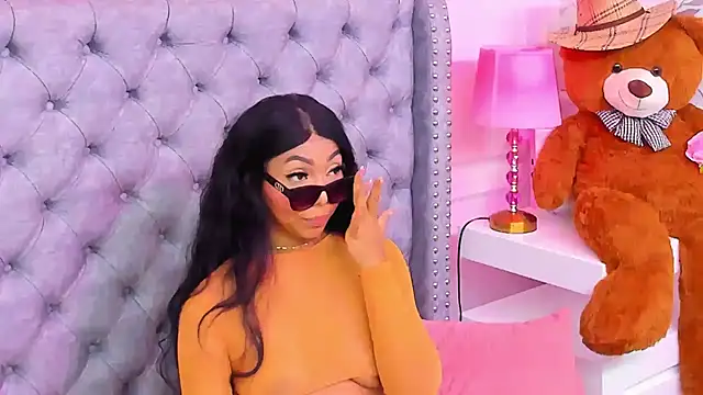 Chat +18 de HaileeRoberts ao vivo