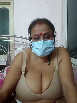 Barna_Love élő XXX-chatje