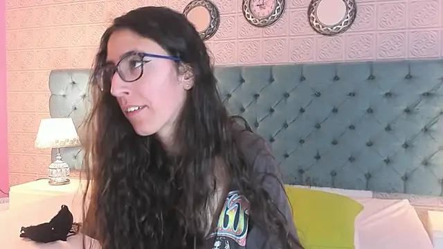 Živý XXX chat GirafMusic