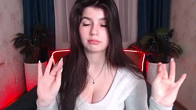 KisaModel's Live XXX Chat