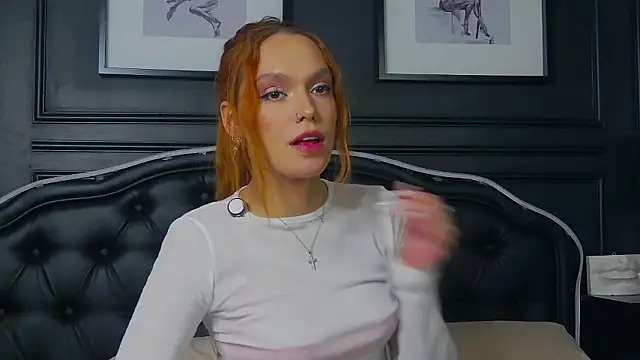 AvaLarson's Webcam Show