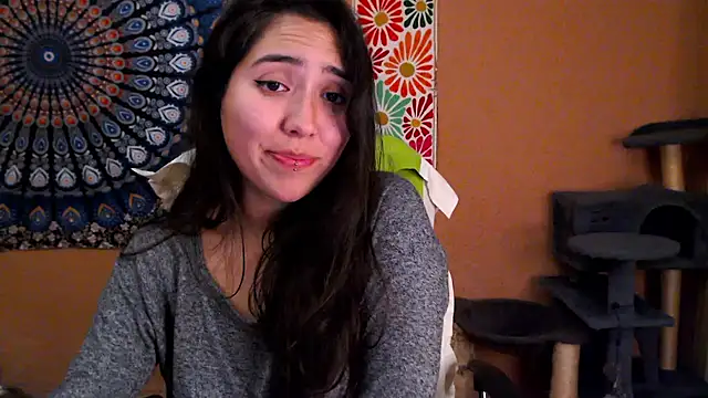 Chatroom XXX en direct de IntimateTales