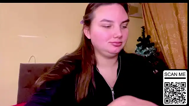 Dreamyblushfairy Adlı Modelin Canlı XXX Sohbeti