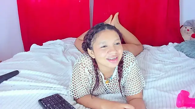 Emily_Coper18 라이브 XXX 채팅