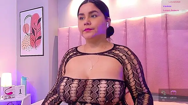 KeilyRoss Adlı Modelin Canlı XXX Sohbeti