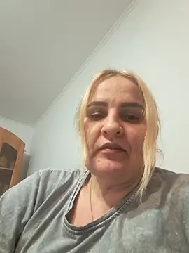 Malichkaanna30's Live XXX Chat