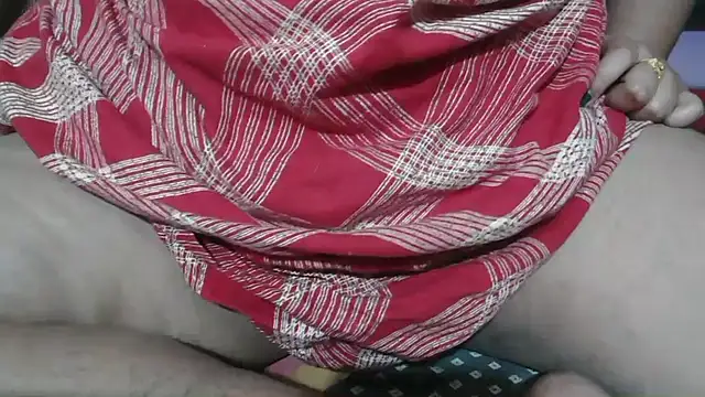 lesbianpussylickerr Adlı Modelin Canlı XXX Sohbeti