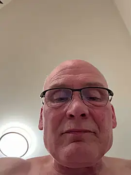 Parleg2n Live XXX chat