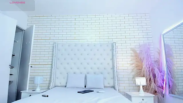 XXX chat uživo modela aurora_collinss_