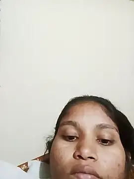 NishaNayakTelugu Chat XXX in diretta