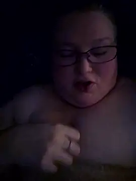 Budd_Bunney's Live XXX Chat