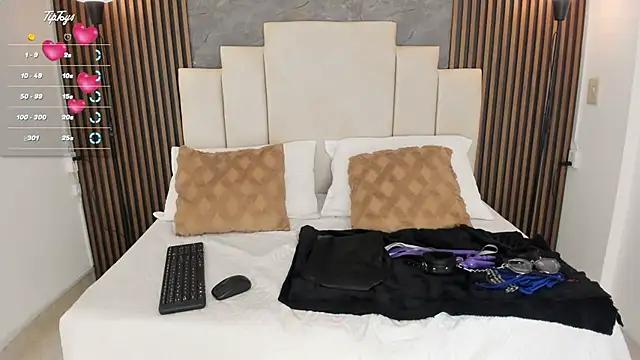 Živý XXX chat catiusca_reyes_03