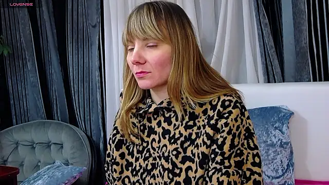 Leslie_passion's Live XXX Chat